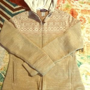 Patagonia sweater